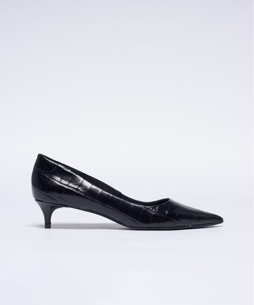 SCARPIN-COURO-CROCO-BICO-FINO---PRETO-01