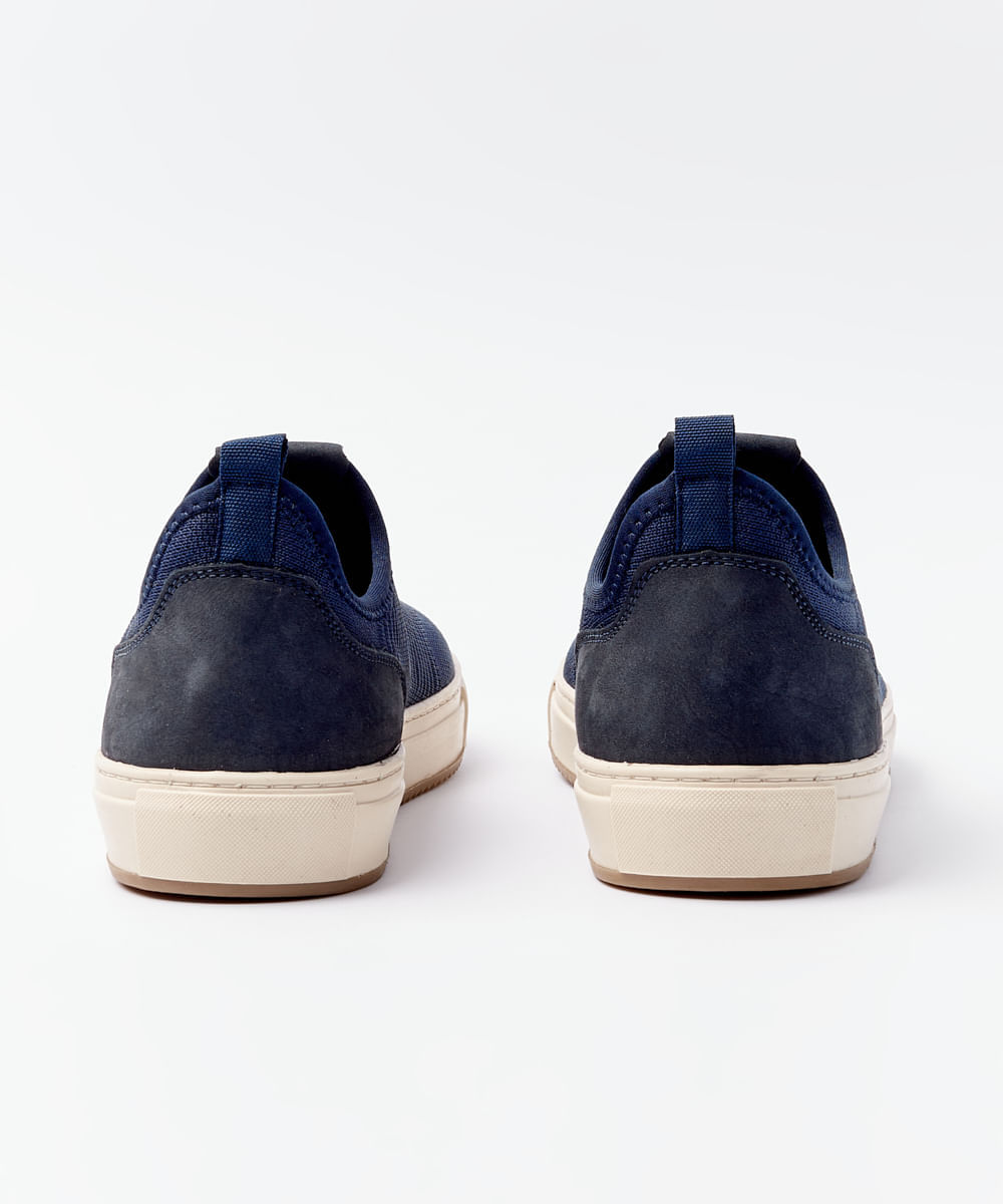 SVS027-MH_4.jpg