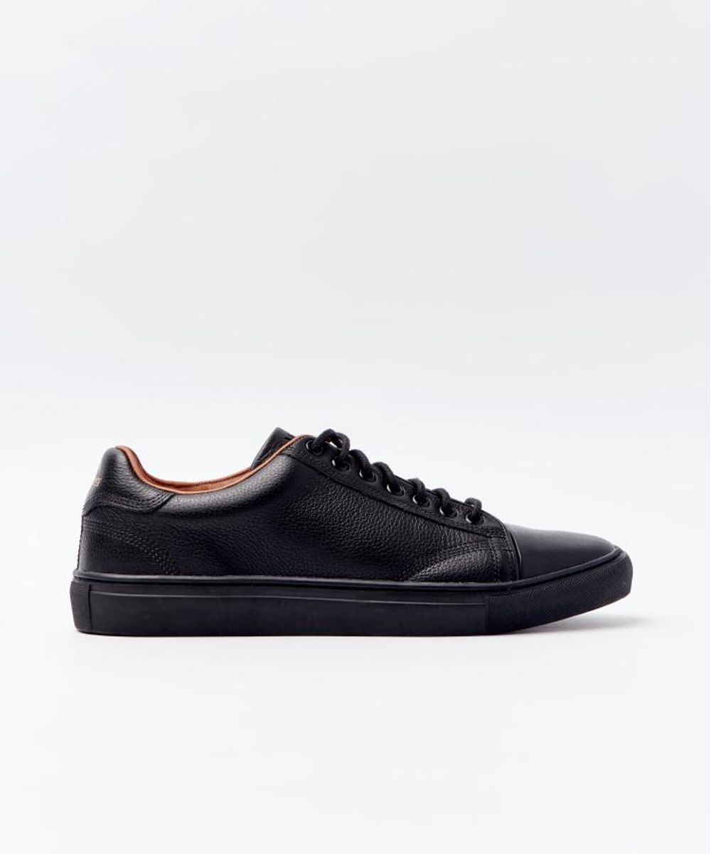 TENIS-LEGENDS---ALL-BLACK-01