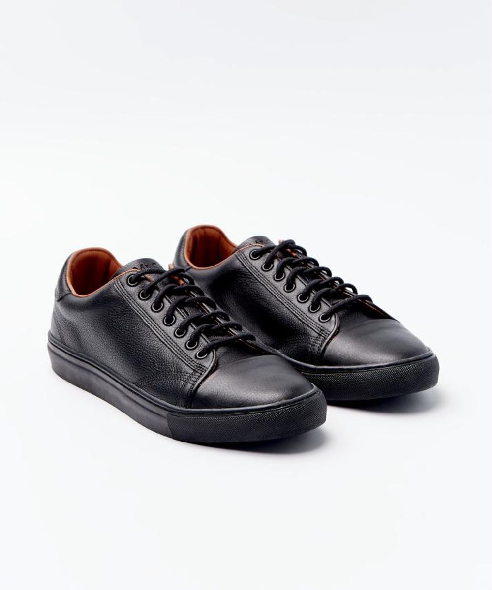 TENIS-LEGENDS---ALL-BLACK-02