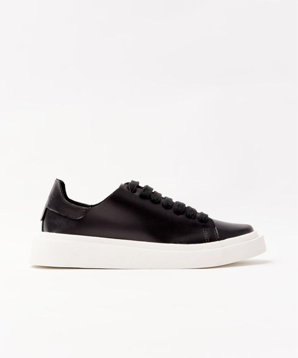 TENIS-COURO-LISO-SOLA-FLAT---PRETO-01