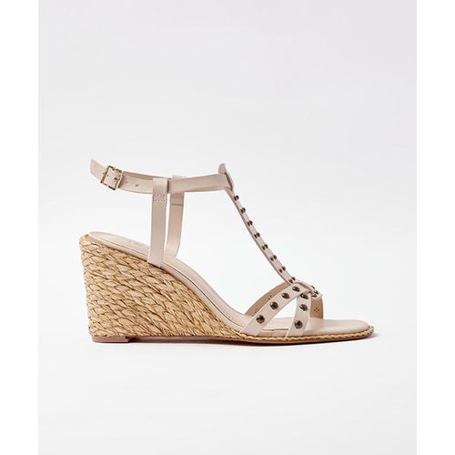 SANDALIA-ANABELA-TIRA-TACHAS---OFF-WHITE-01