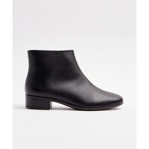 BOTA-BASIC-SALTO-BAIXO---PRETO-01