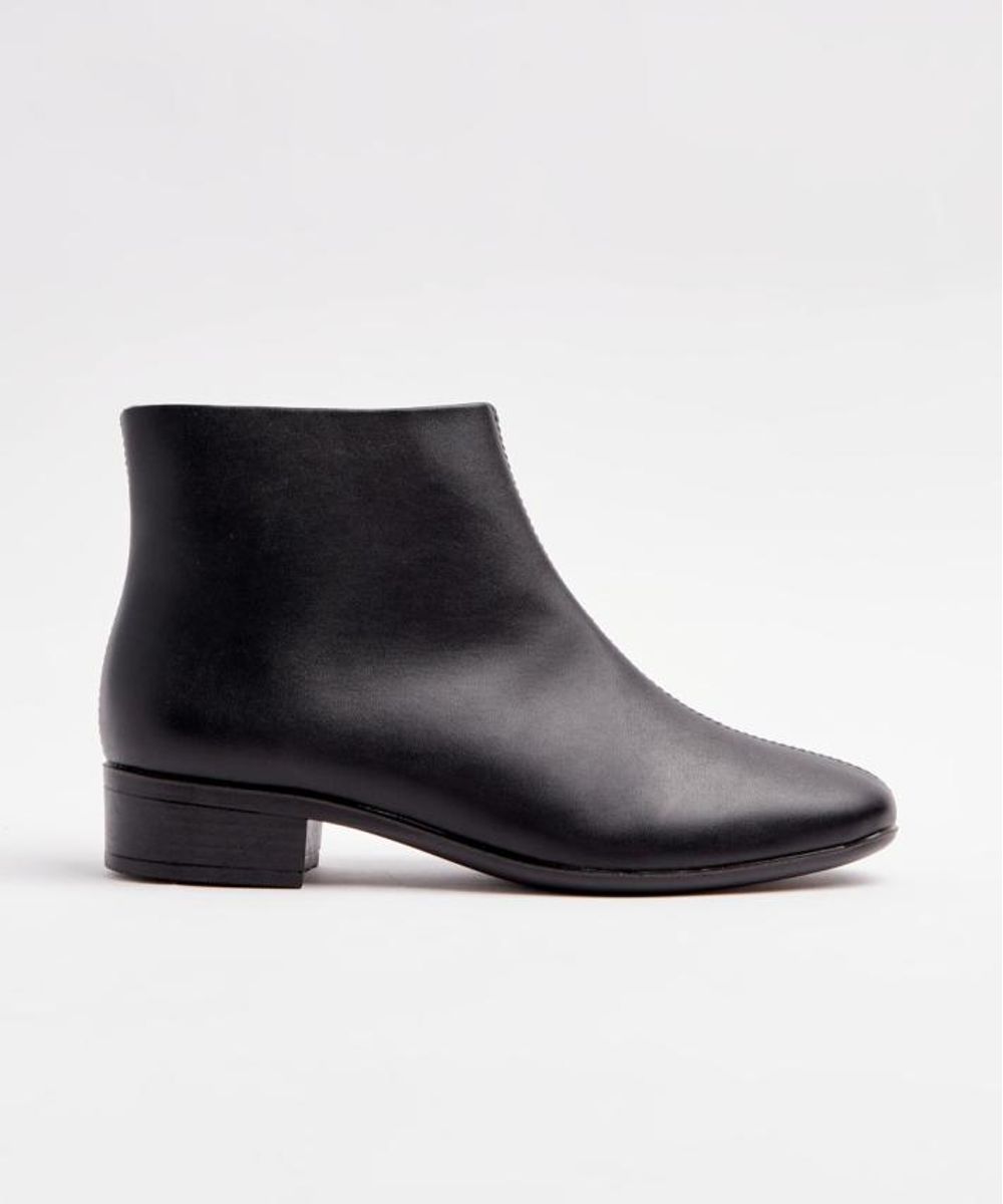 BOTA-BASIC-SALTO-BAIXO---PRETO-01