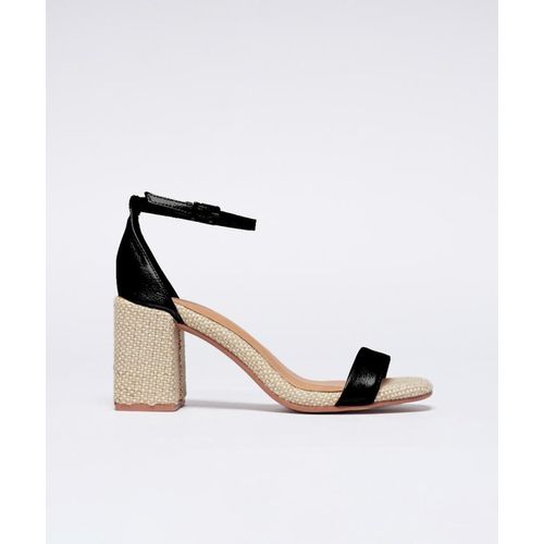 SANDALIA-SALTO-MEDIO-TIRA-UNICA-COURO---PRETO-01