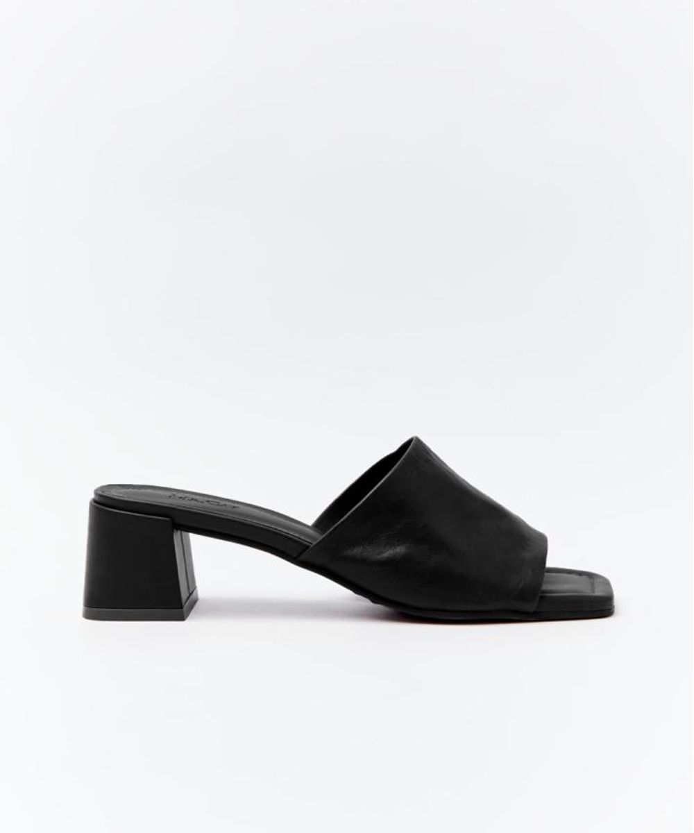 SANDALIA-SALTO-COURO-MULE---PRETO-01
