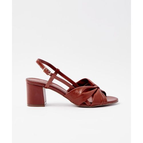 SANDALIA-SALTO-COURO-HELENA---TAN-01