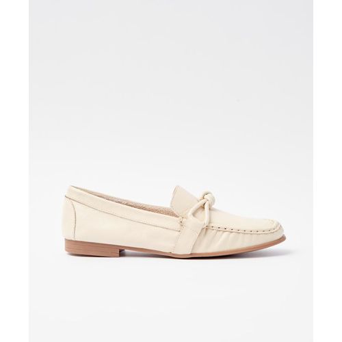 MOCASSIM-COURO-LACO---OFF-WHITE-01
