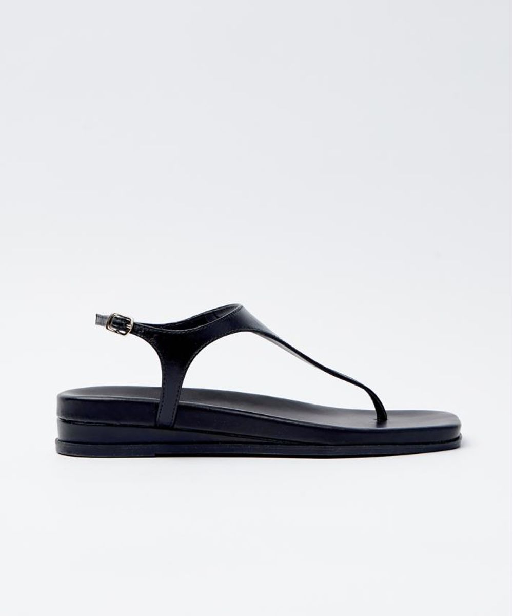 SANDALIA-RASTEIRA-FLAT-COURO-COMFORT---PRETO-01