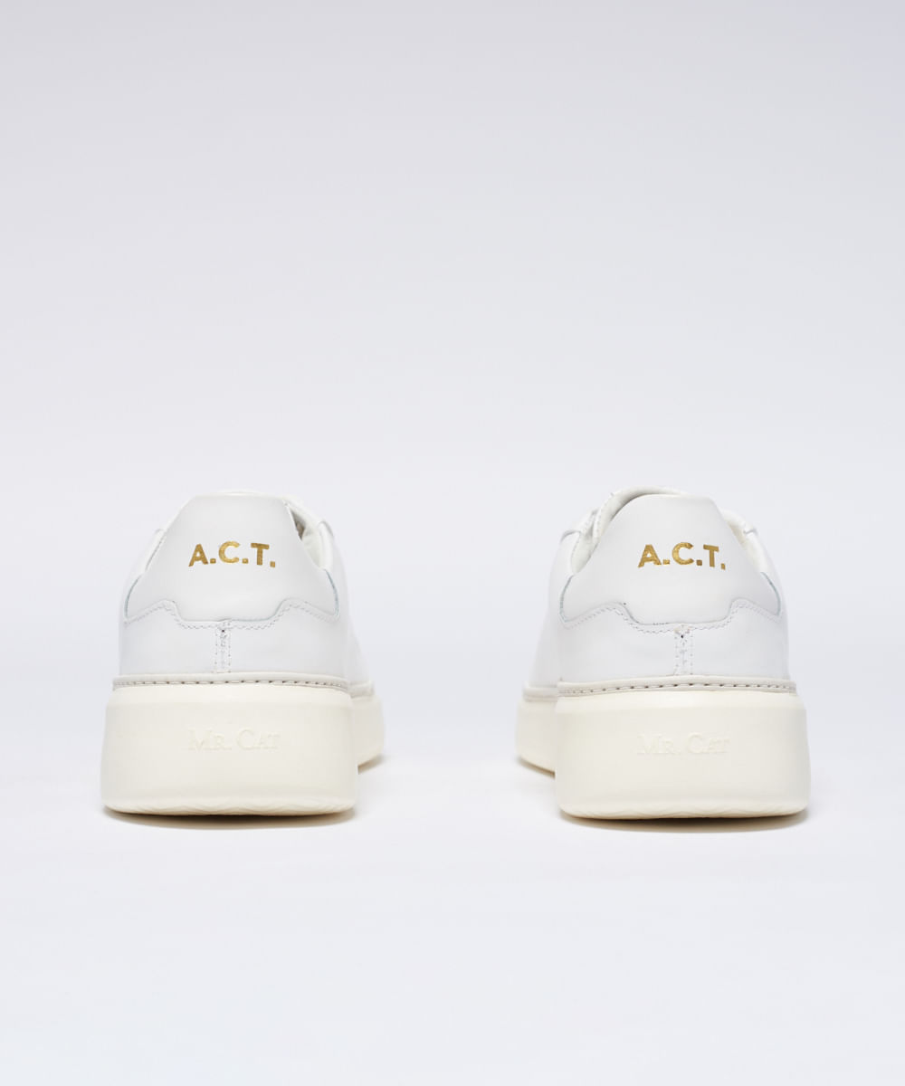 SAT001-AW_03.jpg