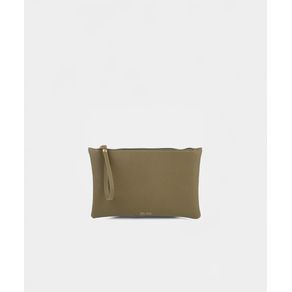 NECESSAIRE