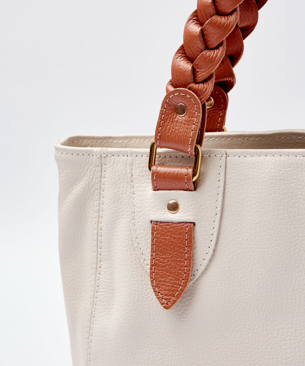 bolsa-shopping-couro-alca-tranca-off-white-gbf065-ow_5