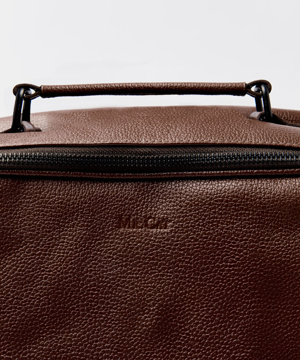 mochila-couro-minimal-mouro-hmo921-mr_4